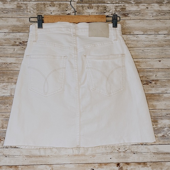 White Calvin Klein High-Waisted Mini Skirt - Picture 2 of 3